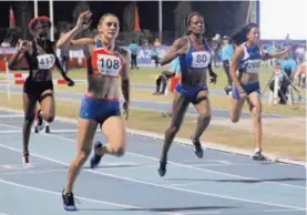  ?? CORTESÍA COMITÉ OLÍMPICO ?? Andrea Carolina Vargas se clasificó a la final de los 100 metros vallas con un crono de 12:75, el mejor del evento.