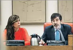  ?? DANI DUCH / ARXIU ?? Alicia Sánchez-Camacho i José Enrique Serrano a la comissió