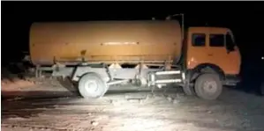  ?? Supplied photo ?? a waste tanker caught in the act of dumping waste illegally. —