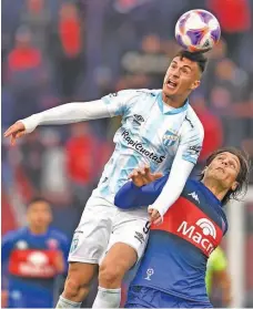  ?? TELAM ?? Atlético Tucumán drew goalless against Tigre at the Monumental de Victoria last weekend.