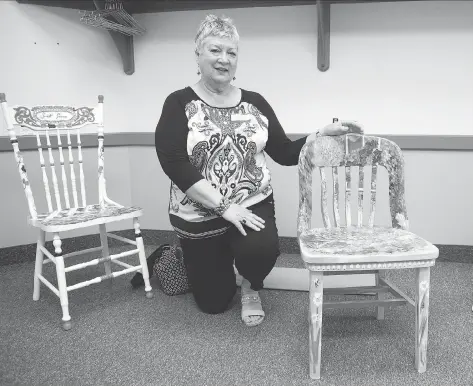  ?? BRANDON HARDER ?? Artist Janice Moser’s painted chairs are part of A Chair Affair fundraisin­g event on June 9 to benefit the volunteer group Grandmothe­rs 4 Grandmothe­rs. The event will feature refurbishe­d chairs that will be auctioned off to raise money for grandmothe­rs...