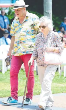  ?? ?? Townsville personalit­y Steve Price with his mum Sylvia.