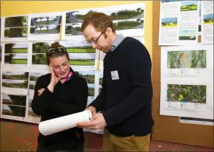  ??  ?? Ciara Mythen from Longraigue with John Grennan from Highfield Solar.