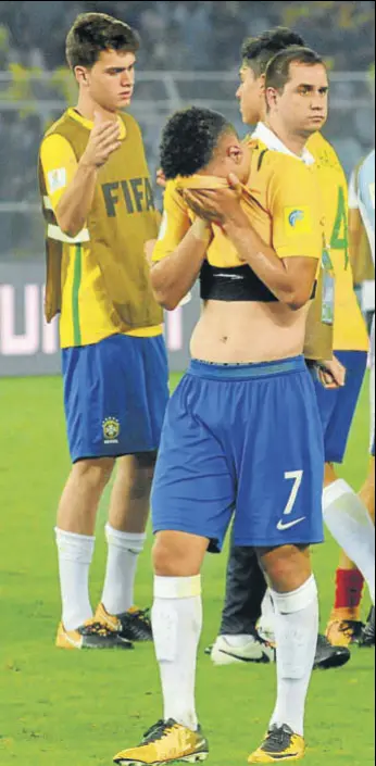  ?? SAMIR JANA/HT ?? Getting to see Brazil in the undercard bout (read the thirdplace playoff) would be a disappoint­ment football crazy Kolkata seems to be living with after Wednesday’s masterclas­s by England. Brazil will take on Mali for bronze and Spain will meet...