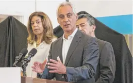  ?? ASHLEE REZIN/ SUN- TIMES ?? Mayor Rahm Emanuel on Monday said President Donald Trump has “brought people from diverse views and background­s . . . to agree that he is wrong.”