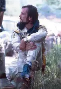 ??  ?? A few minutes rest for Demuth on the 1985 Hunsrück Rally.