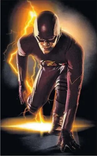  ?? ANTENA 3 ?? Grant Gustin aguanta el peso del uniforme y de la serie.