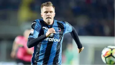  ??  ?? In attacco Il talento sloveno Josip Ilicic affiancher­à probabilme­nte Gomez dietro una punta scelta tra Petagna e Cornelius