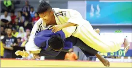  ?? FAJRI ACHMAD NF/BANDUNG EKSPRES-JPG ?? KOMPETITIF: Salah satu laga judo pada Peparnas 2016 Oktober lalu. Dari ajang Peparnas 2016, ada dua atlet yang terbukti positif doping.