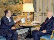  ??  ?? Al Colle Romano Prodi, 73 anni, ricevuto al Quirinale da Giorgio Napolitano, 87, ha illustrato al capo dello Stato il suo lavoro di inviato speciale delle Nazioni Unite per il Sahel ( Ansa)