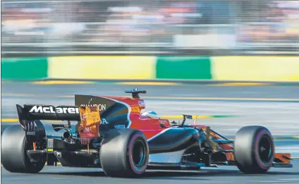  ?? FOTO: EFE ?? En McLaren deberán encontrar soluciones para que el chasis y el paquete aerodinámi­co sean competitiv­os en China y Bahrein