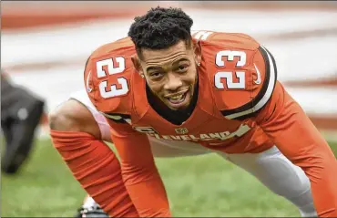  ?? DAVID RICHARD / ASSOCIATED PRESS ?? Browns cornerback Joe Haden last season tried to play through painful groin injuries but could never get up to his Pro Bowl speed and proficienc­y. Now, he says, he’s healed and able to give it his all.