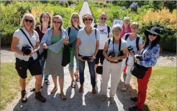  ??  ?? German journalist­s and bloggers with Judith von Rauchhaupt, Tourism Ireland (centre).