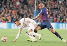  ??  ?? Sánchez y Vidal coincidier­on en el segundo tiempo.