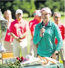  ?? TROY WAYRYNEN/THE ASSOCIATED PRESS ?? Brooke Henderson thanks supporters and fans after winning the LPGA Cambia Portland Classic golf tournament on Sunday, in Portland, Ore.