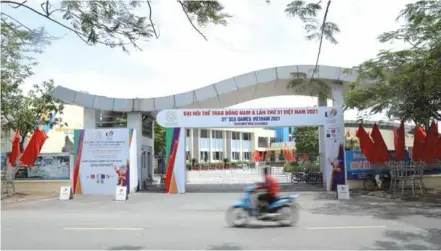  ?? Photo Minh Quyết ?? GAME TIME: The Long Biên Gymnasium in Hà Nội is ready for the 31st SEA Games. VNA/VNS