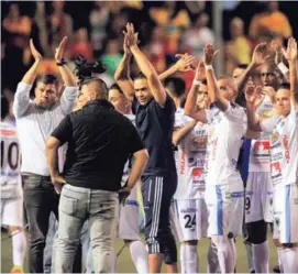  ?? RAFAEL PACHECO ?? ¿Se imaginan a Paté en la cuadrangul­ar final en su primer torneo en primera? ¿Quién lo aguanta?