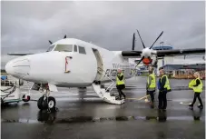  ??  ?? PASSAGERAR­E. Den nya flygplansm­odellen har plats för 50 passagerar­e.