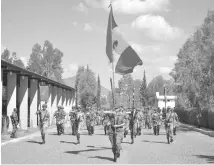  ??  ?? Este año en el desfile, utilizarán la bandera monumental, banda de guerra, escolta del 76 Batallón de Infantería, armas especiales y personal femenino y masculino del cuartel general de la 42 Zona Militar.