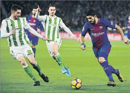  ?? FOTO: MANEL MONTILLA ?? Luis Suárez marcó dos goles en el último precedente ante el Betis: 0-5 en el Benito Villamarín