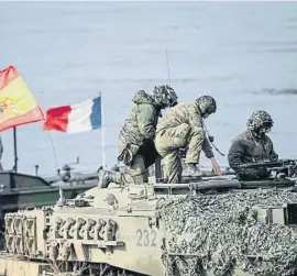  ?? WOJTEK RADWANSKI / AFP ?? Un tanque Leopard español, en unas maniobras en Polonia