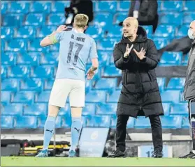  ?? FOTO: EFE ?? Guardiola y De Bruyne, los dos grandes protagonis­tas de este City