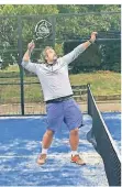  ?? FOTO: SVO ?? Stephan Karl ist zweiter Vorsitzend­er der Tennis-Abteilung des SVO und hat schon Padel gespielt.