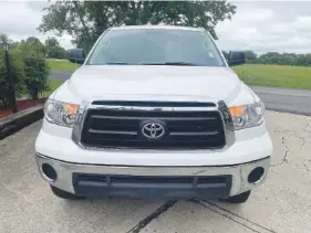  ?? STAFF PHOTO BY MARK KENNEDY ?? Despite the push toward electric vehicles, there's still a healthy market for big trucks, like this 2013 Toyota Tundra pickup.