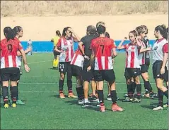  ?? FOTO: ATHLETIC ?? Calor El choque en Huelva se tuvo que interrumpi­r por la temperatur­a