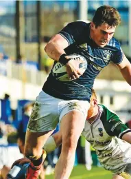  ?? ?? Routed: Dan Sheehan runs in to score Leinster’s tenth try against Montpellie­r