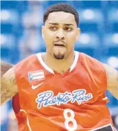  ??  ?? Los Leones selecciona­ron a Mike Rosario en uno de los tres turnos que disponían en el sorteo de jugadores.