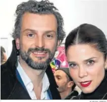  ?? EUROPA PRESS. ?? La actriz Juana Acosta con su novio, Charles Alazet.