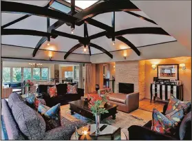  ??  ?? A formal lounge area is perfect for gatherings of family and friends.