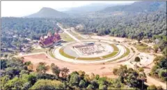  ?? MOE ?? The constructi­on site of the new Buddhist Cultural Centre within Kirirom National Park in Kampong Speu province on January 6.