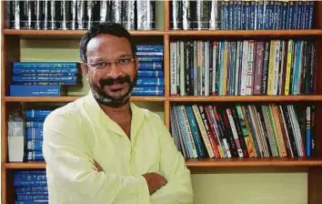  ?? Nilima Pathak/Gulf News ?? Born into a Dalit family doing scavenging, Bezwada Wilson has been fighting the practice.