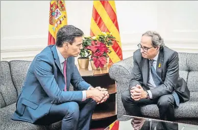  ?? LLIBERT TEIXIDÓ / ARCHIVO ?? Pedro Sánchez y Quim Torra en su último encuentro en diciembre en el palacio de Pedralbes