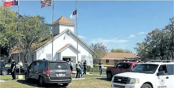  ?? KSAT VIA THE ASSOCIATED PRESS ?? Emergency personnel respond to a fatal shooting at a Baptist church in Sutherland Springs, Texas, on Sunday.