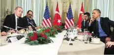  ?? AP ?? Issues of mutual concern President Barack Obama holds a meeting with Turkish President Recep Tayyip Erdogan in Paris yesterday. The leaders discussed the continuing crisis in Syria.