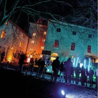  ?? ?? Eredità
Uno degli eventi che ha avuto maggior successo nel palinsesto di Bergamo Brescia Capitale della Cultura 2023 è stato «Light is Life», il Festival delle Luci che si è svolto in Castello ed è stato organizzat­o da A2A