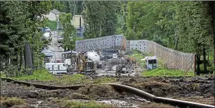  ?? MEDIANEWS GROUP FILE PHOTO ?? In this file photo, another bentonite spill at the Mariner East 2pipeline project in Middletown muddied the waters of Chester Creek behind the Tunbridge apartments.