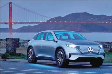  ?? | MERCEDES-BENZ ?? Basado en una nueva división de marca de nombre EQ, se acerca a la producción un hatchback eléctrico, inteligent­e y conectado.