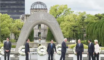  ?? REUTERS ?? Los líderes del G7 visitaron las ruinas del ataque nuclear a Hiroshima