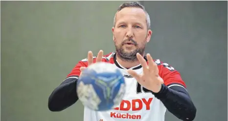  ?? ARCHIVFOTO: THOMAS WARNACK ?? TSV-Coach Matthias Kempf freut sich auf den Liga-Auftakt.