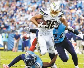  ?? Robert Gauthier Los Angeles Times ?? CHARGERS TIGHT END Hunter Henry (86) will play the 2020 season under the franchise tag, meaning the veteran is guaranteed a base salary of $11 million.