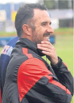  ??  ?? Left: Ross Mitchell gives Scone Thistle the lead against Lochore Welfare in last week’s North League clash; above: Tayport boss Charlie King hopes to bolster his squad before today’s Scottish Cup test against Cumbernaul­d United.