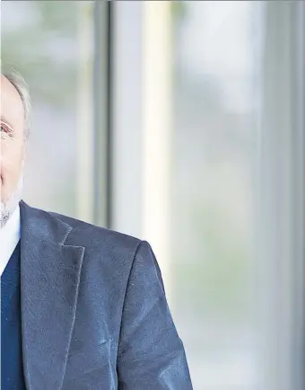  ?? Stefan Boness/Visum/picturedes­k.com ?? Hans-Werner Sinn (73) über die fehlende Wettbewerb­sfähigkeit der Industrien des EU-Südens: „Wir haben in Europa ein frappieren­des Problem und alle möglichen Lösungen sind unbefriedi­gend.“