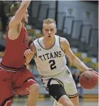  ?? JOE SIENKIEWIC­Z / USA TODAY NETWORK ?? Ben Boots (shown in an earlier game) scored 36 points against Augustana and led UW-Oshkosh to the Final Four.