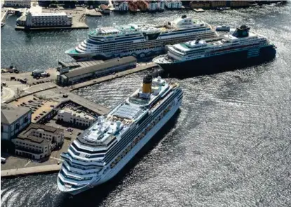  ?? ARKIVFOTO: MARITA AAREKOL ?? SKOLTEN: Her drømmer havnedirek­tøren om å bygge et landstrøma­nlegg til å forsyne tre cruiseskip med landstrøm samtidig.