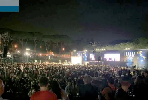  ??  ?? RadunoUn momento della festa del M5S a Roma