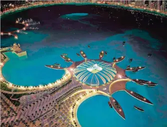  ?? FOTO: QATAR 2022/DPA ?? So soll das Doha-Port-Stadion aussehen, das für die Fußball-WM 2022 in Katar errichtet wird. Der angedachte WM-Termin am Jahresende sorgt derzeit für Diskussion.